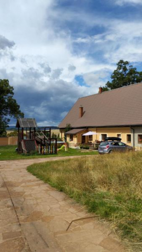 Apartmán Hessy Šonov